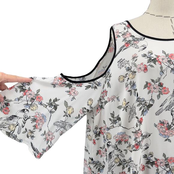 Motherhood Maternity Floral Cold Shoulder Tunic Black Piping Womens Size 1X - Picture 2 of 10